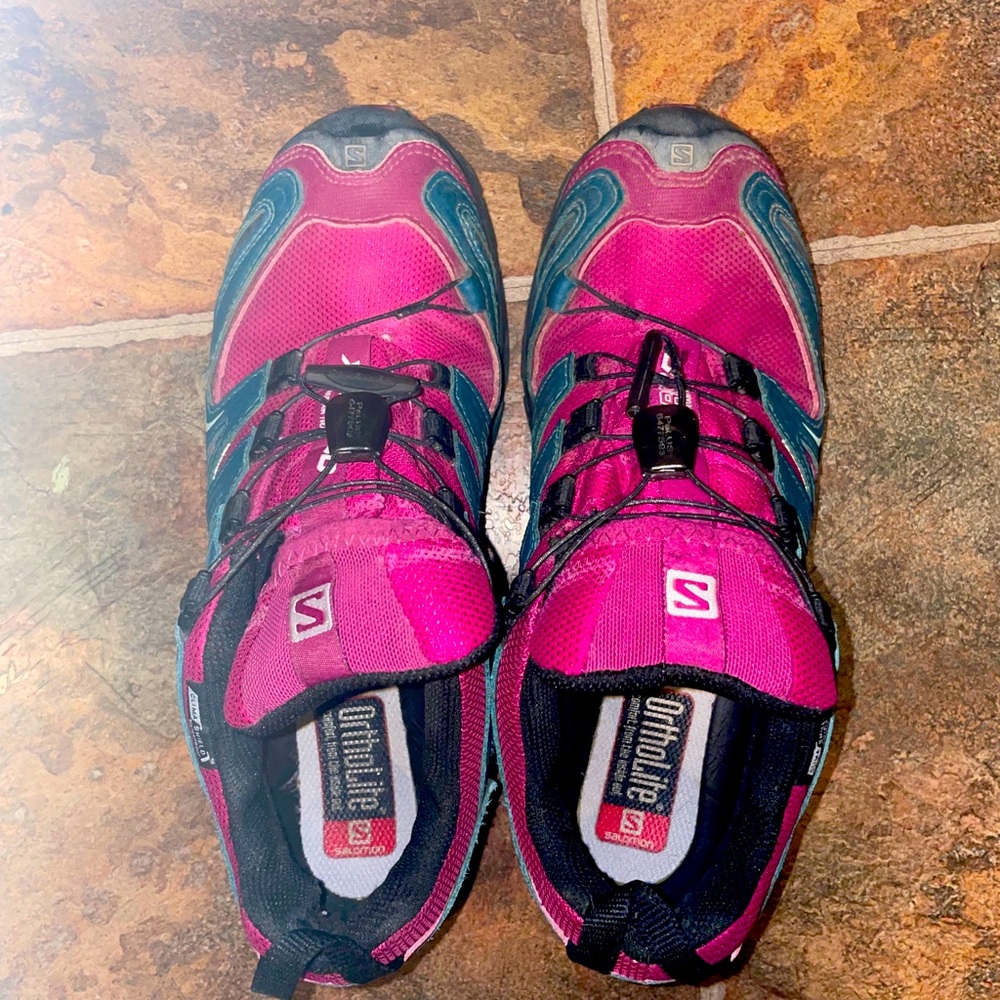 Salomons X4 pro hiking shoes gortex, size 8